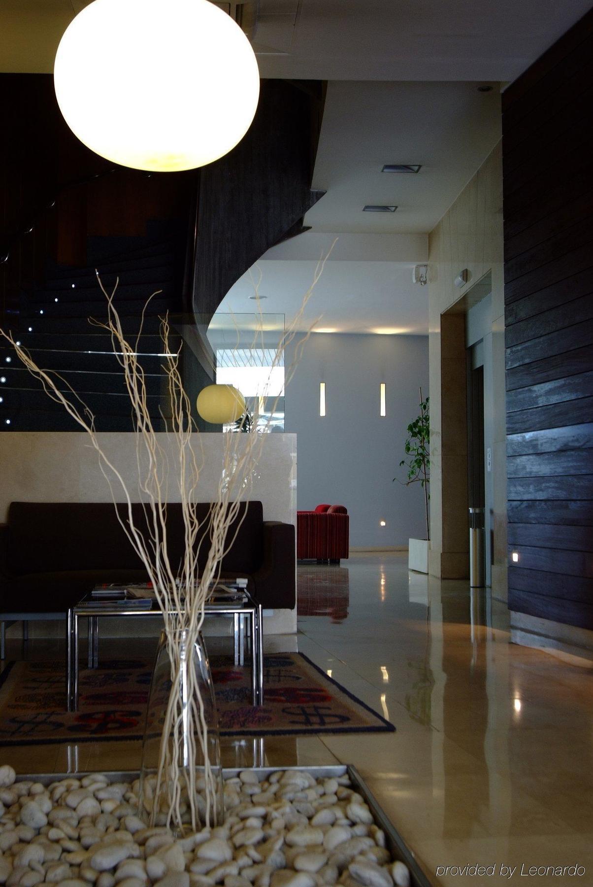 Colon Tuy Otel Tui İç mekan fotoğraf