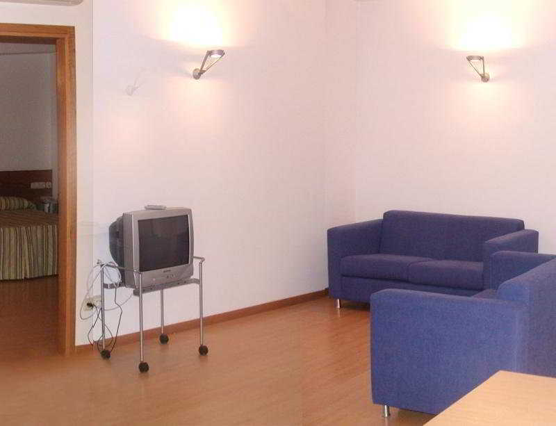 Colon Tuy Otel Tui Dış mekan fotoğraf