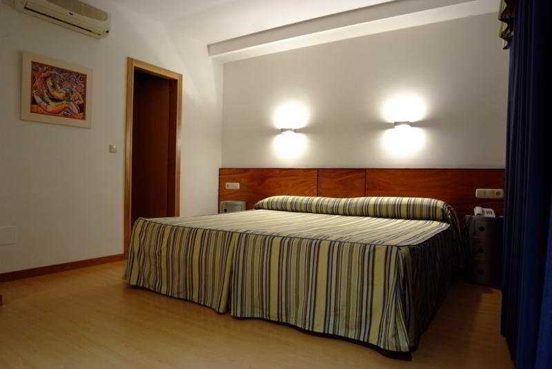 Colon Tuy Otel Tui Dış mekan fotoğraf